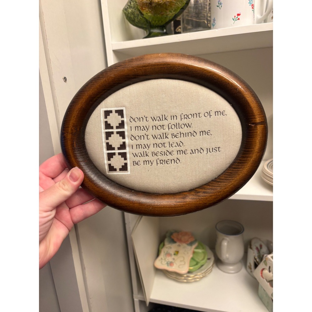 Vintage Wood Oval Frame Friendship Quote Wall Art Tabletop Decor 7x5